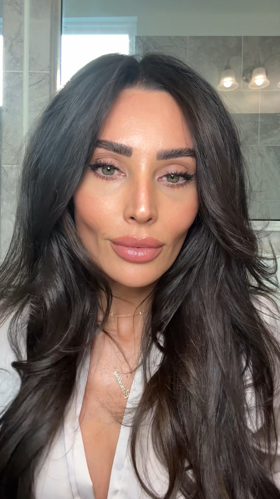 POV it’s shower + blowout day 🥰

Comment LINK and I’ll link you what I’m using! 


#makeuptransition #skincare #glowup #hairtransformation #tatemcrae  

#LTKgrwm #LTKmorningroutine #LTKBeauty