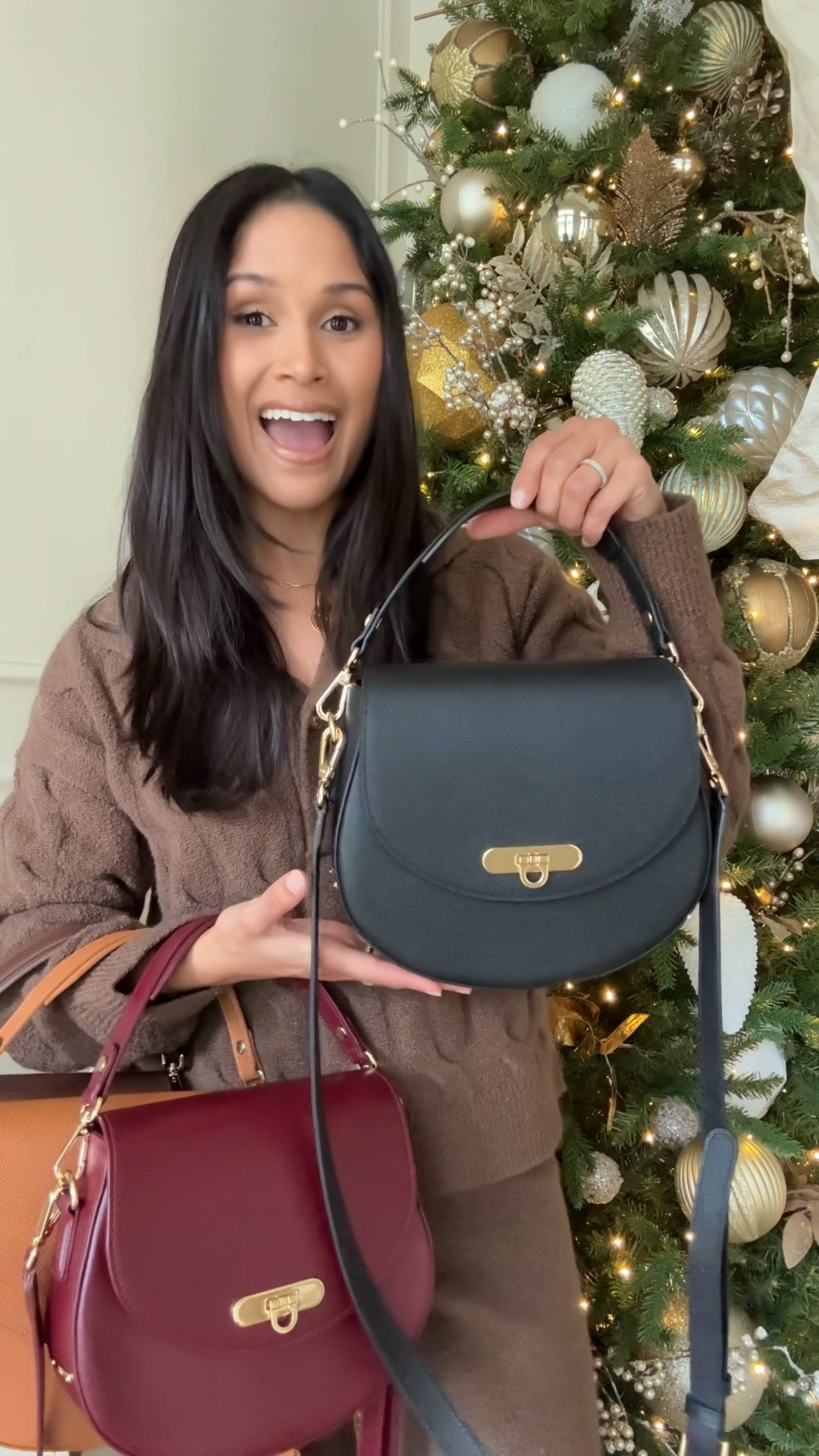 Take 25% OFF my @giginewyork saddle bag I designed (no code needed)!
Take 40% OFF my lounge set with code: CYBERSALE

#LTKGiftGuide #LTKCyberWeek #LTKSaleAlert