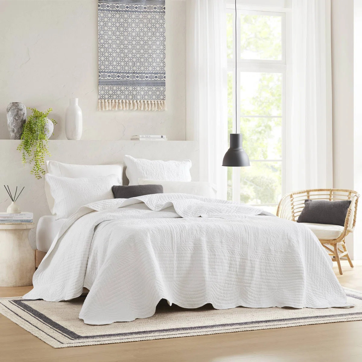 Tuscany Reversible Scalloped Edge 3 Piece Quilt Set | Wayfair North America