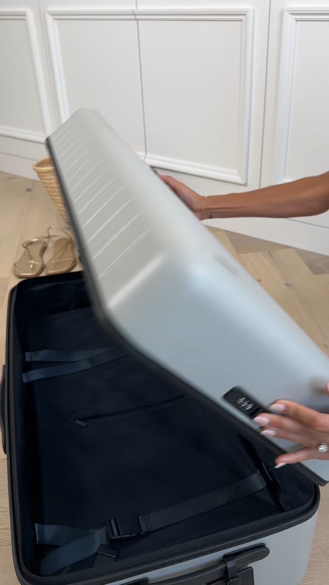 What I packed for South of France 🇫🇷


France outfit 
Europe outfit 
Dinner outfit 
Summer outfit 

#LTKstyletip #LTKfindsunder100 

#LTKSeasonal