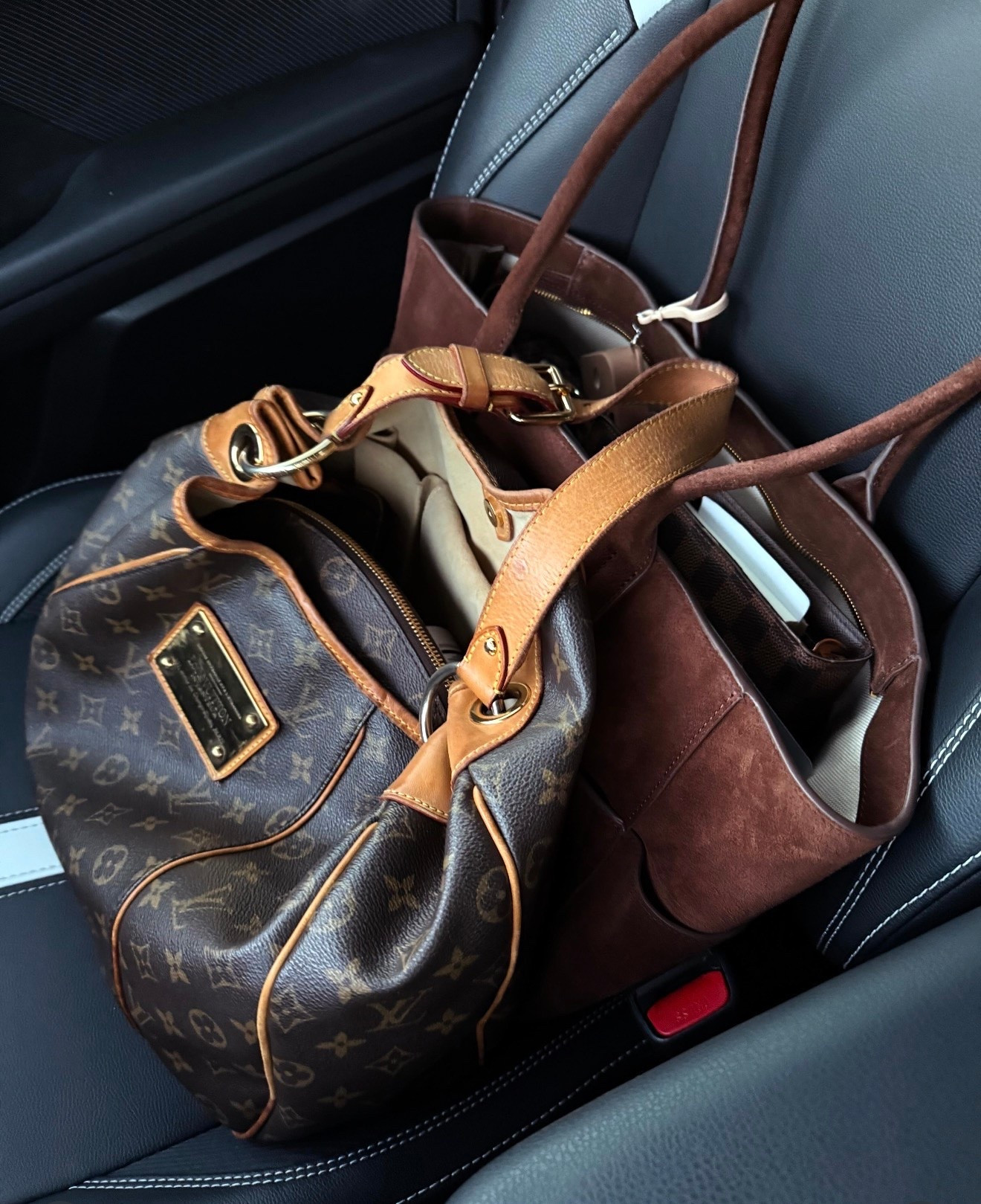You want a fall work tote? Here she is🤎

#LTKdayinmylife #LTKWorkwear