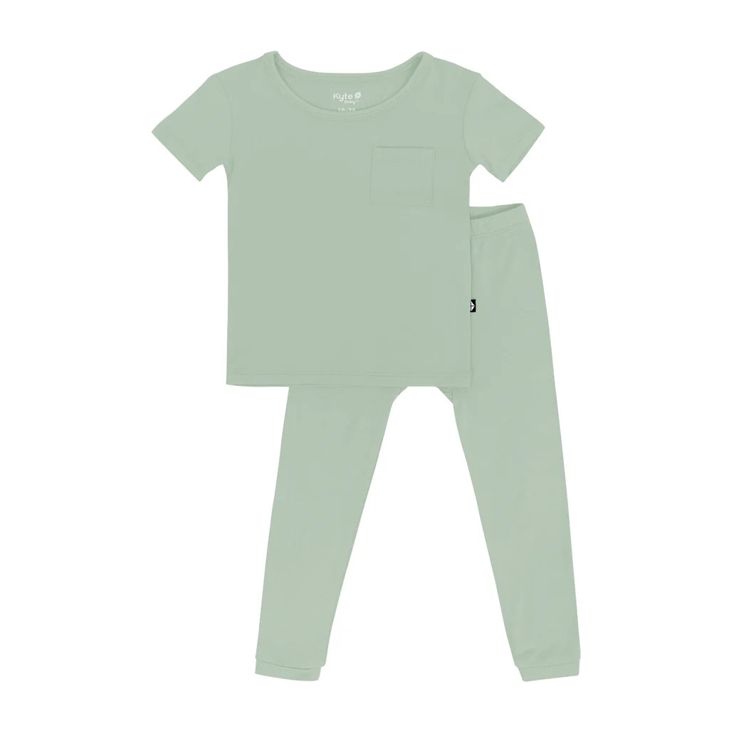 Short Sleeve with Pants Pajamas in Thyme | Kyte Baby
