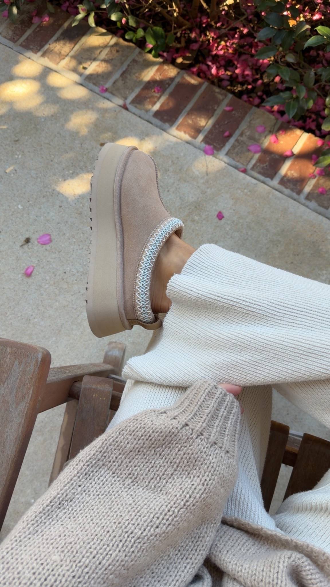 My most worn UGGs! I love this neutral color 🤎

#LTKGiftGuide #LTKCyberWeek #LTKHoliday