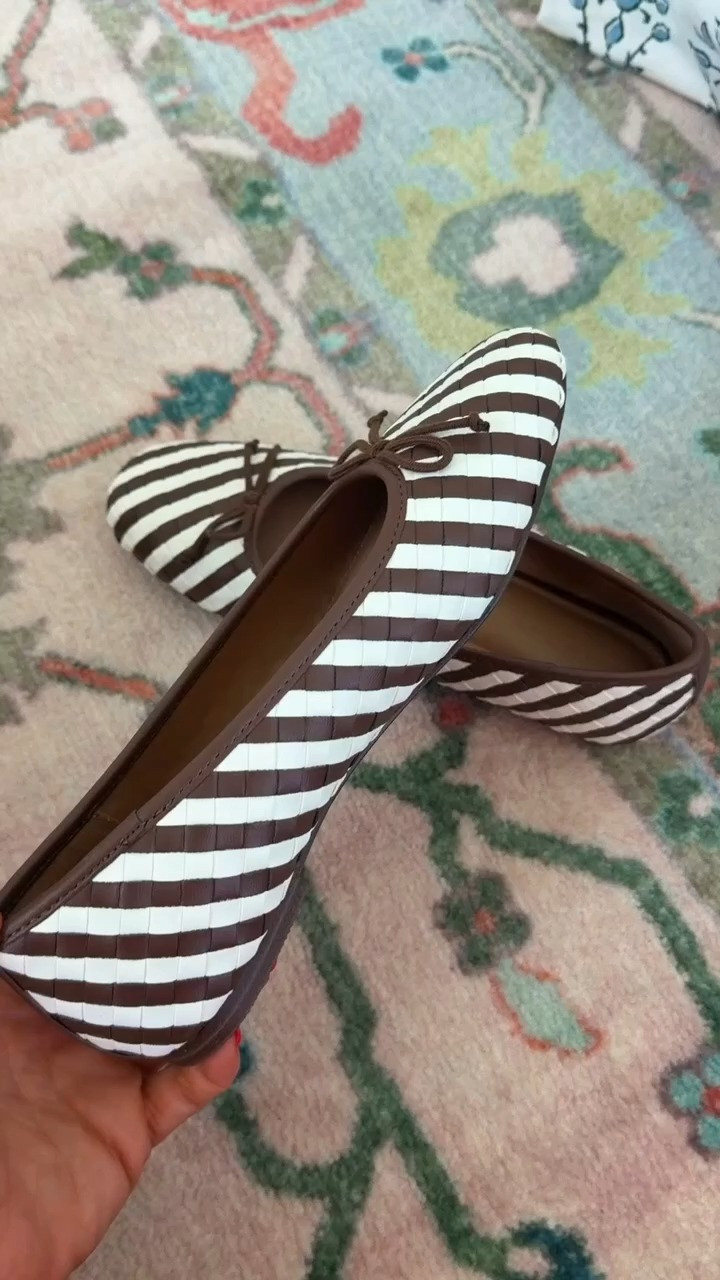 These designer inspired ballet flats from Walmart are TOO GOOD!! 

 #LTKgrwm #LTKootd #LTKSeasonal