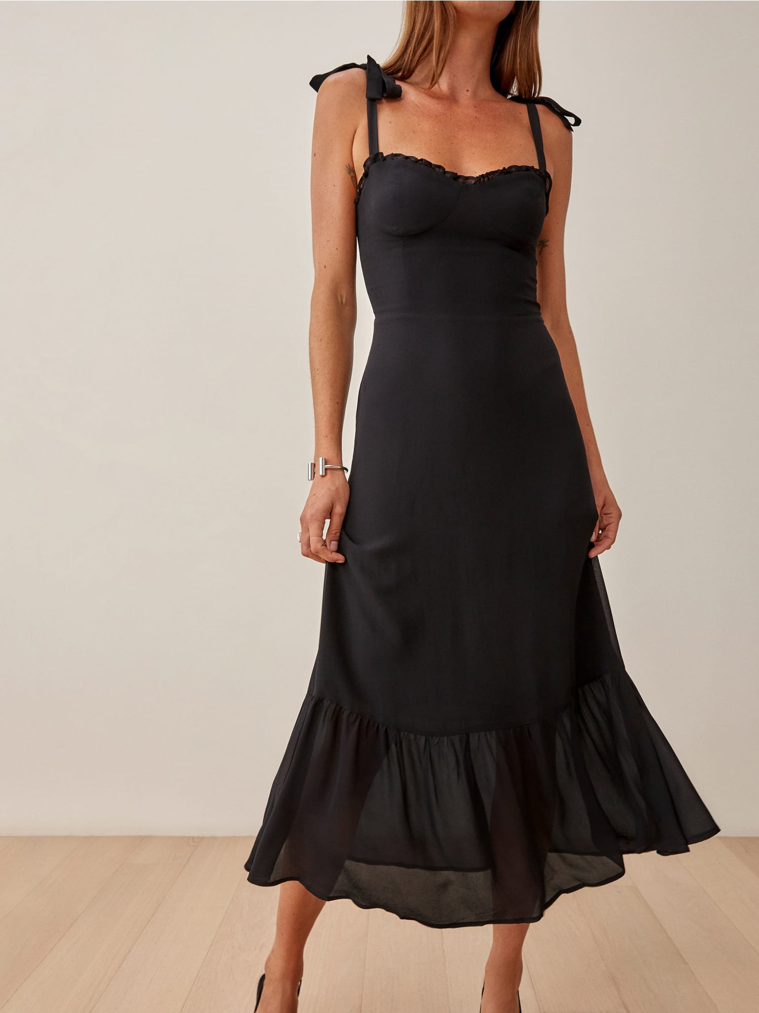 Nikita Dress | Reformation (Global)