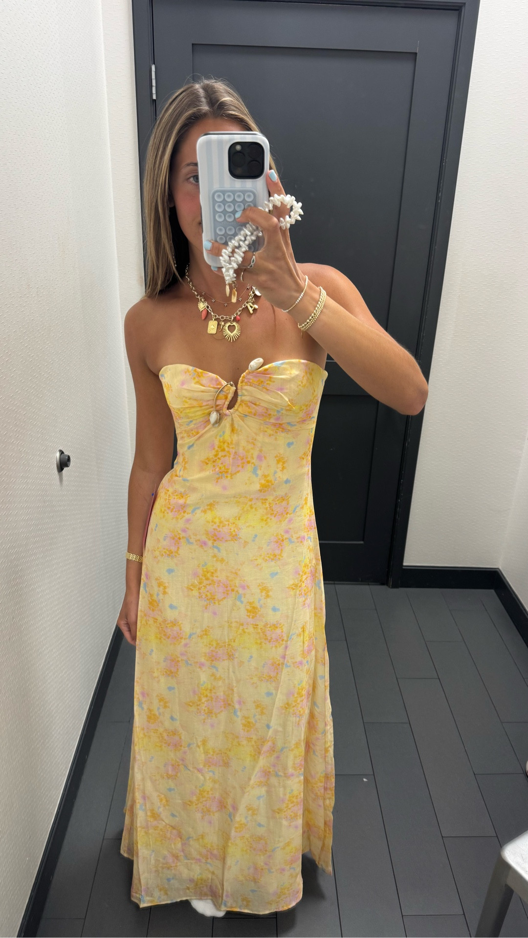 This maxi dress is perfect for a beach vacation or European summer! I’m in a size 2!

#LTKTravel #LTKspringtrends #LTKootd