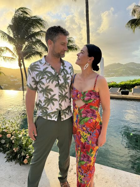 The wedding dress code said “colorful tropical.” I understood the assignment 😎🏝️ I always go for comfort and this dress is stretchy and seamless, plus perfect for travel bc it doesn’t wrinkle.

#LTKsalealert #LTKwedding #LTKtravel