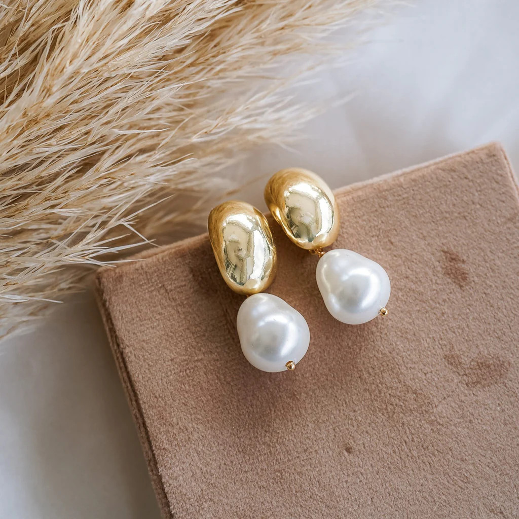 Hailey Dome Pearl Drop Earrings | Wander and Lust Jewelry