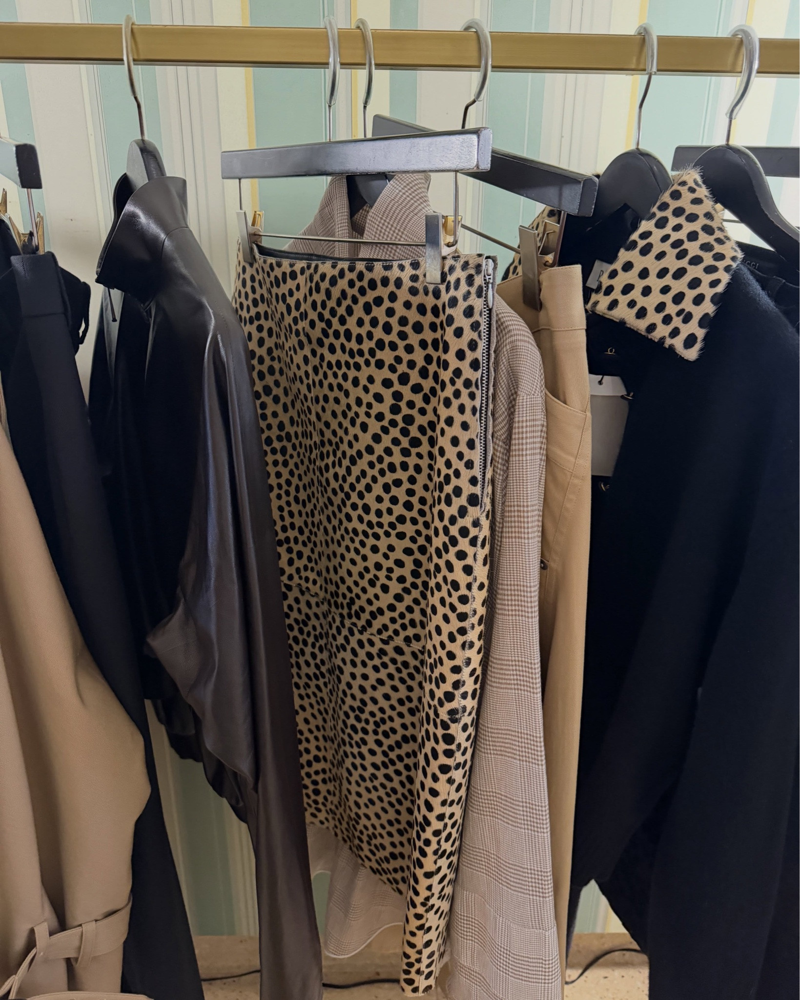 *filed under : client market research 
texture everywhere and I love it in all forms🐆