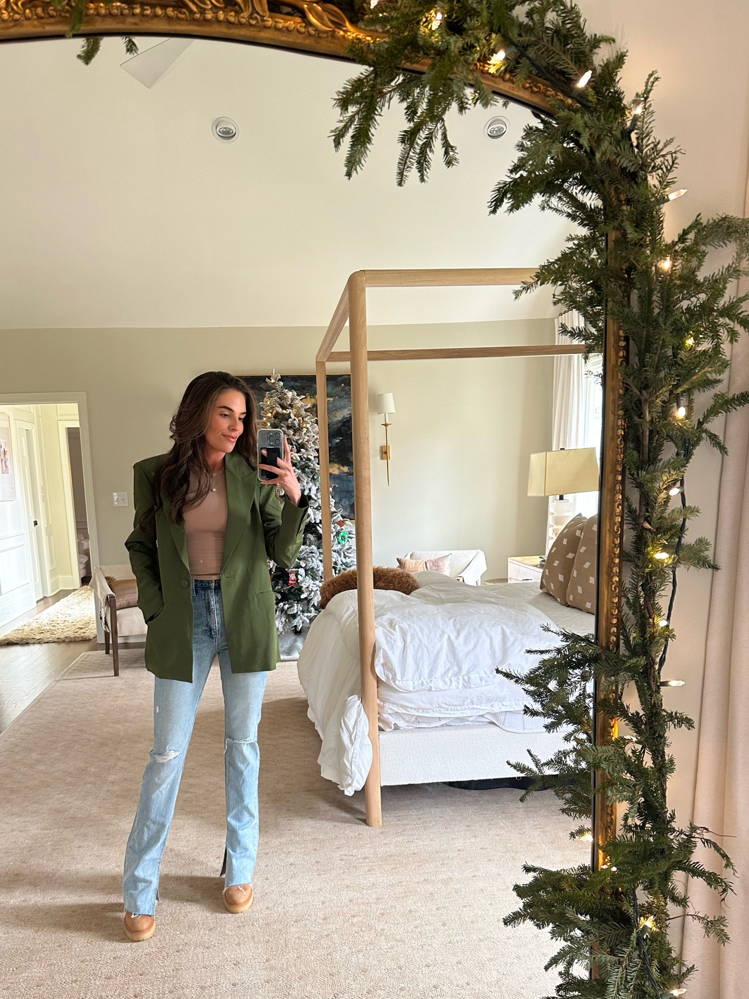 Business on top casual on bottom. I wore this to a lunch meeting and then to meet friends for drinks after. Wearing a 26 in the pants and xs in blazer. 

#LTKSeasonal #LTKHoliday #LTKGiftGuide