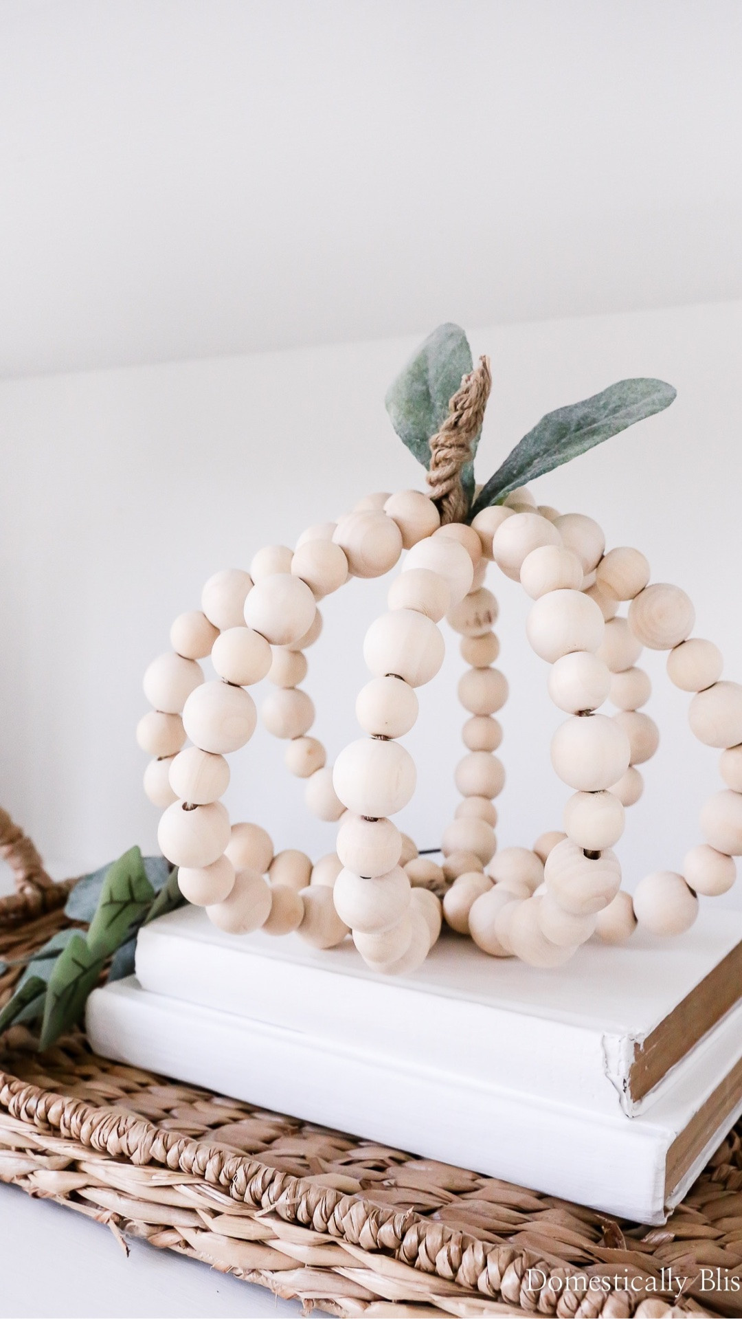 DIY Wood Bead Pumpkin tutorial for cute neutral fall pumpkin decor in your home.

Seed details:
https://domesticallyblissful.com/diy-wood-bead-pumpkin/

🔗 Join our newsletter: https://domesticallyblissful.com/newsletter/

#LTKHome #LTKSeasonal #LTKmomlife
