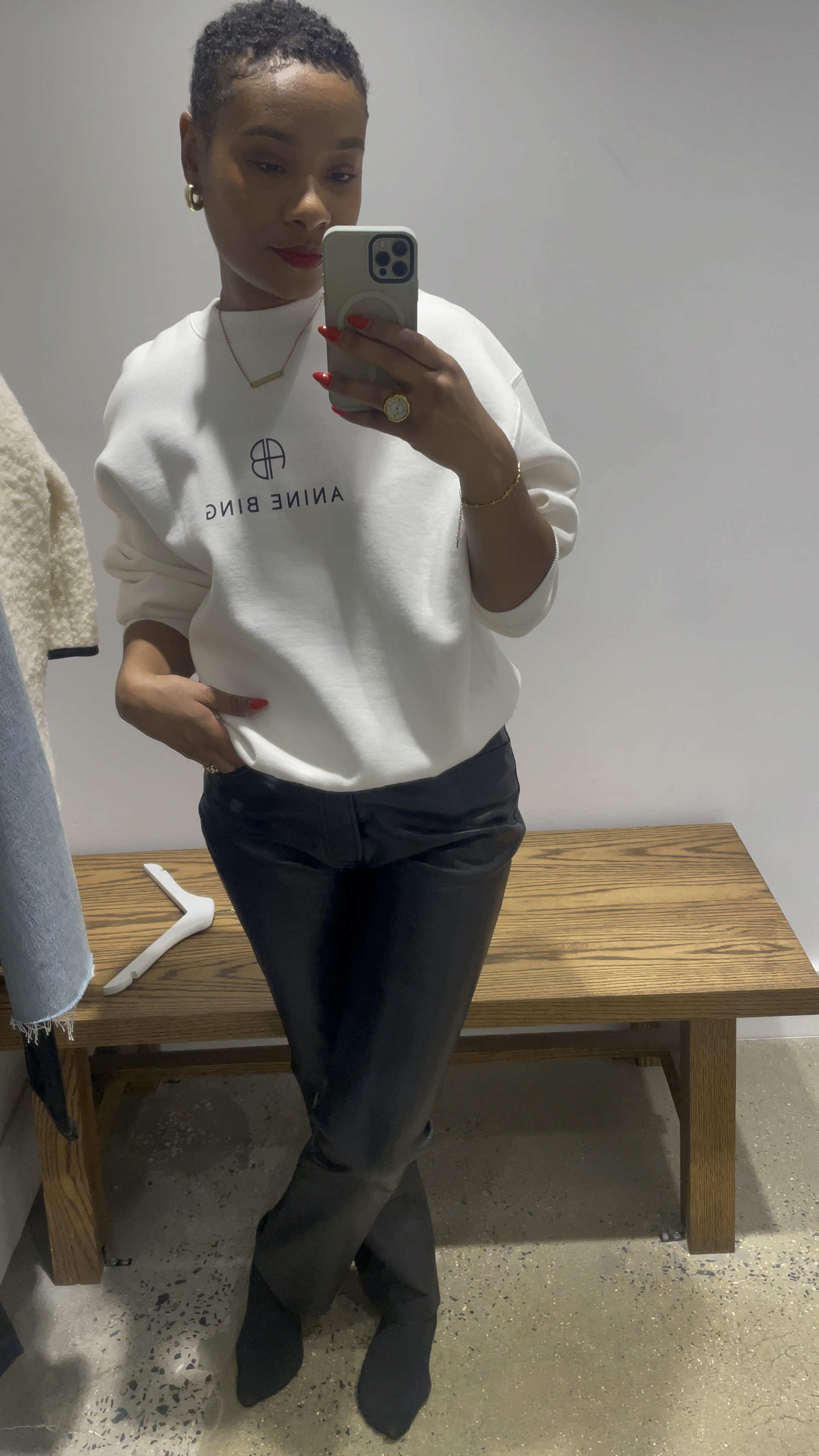 Anime Bing is known for their sweatshirts! They’re so soft! 

Sweatshirt: wearing an xs 
Leather pants: wearing a 29

#LTKVideo #LTKSeasonal #LTKU