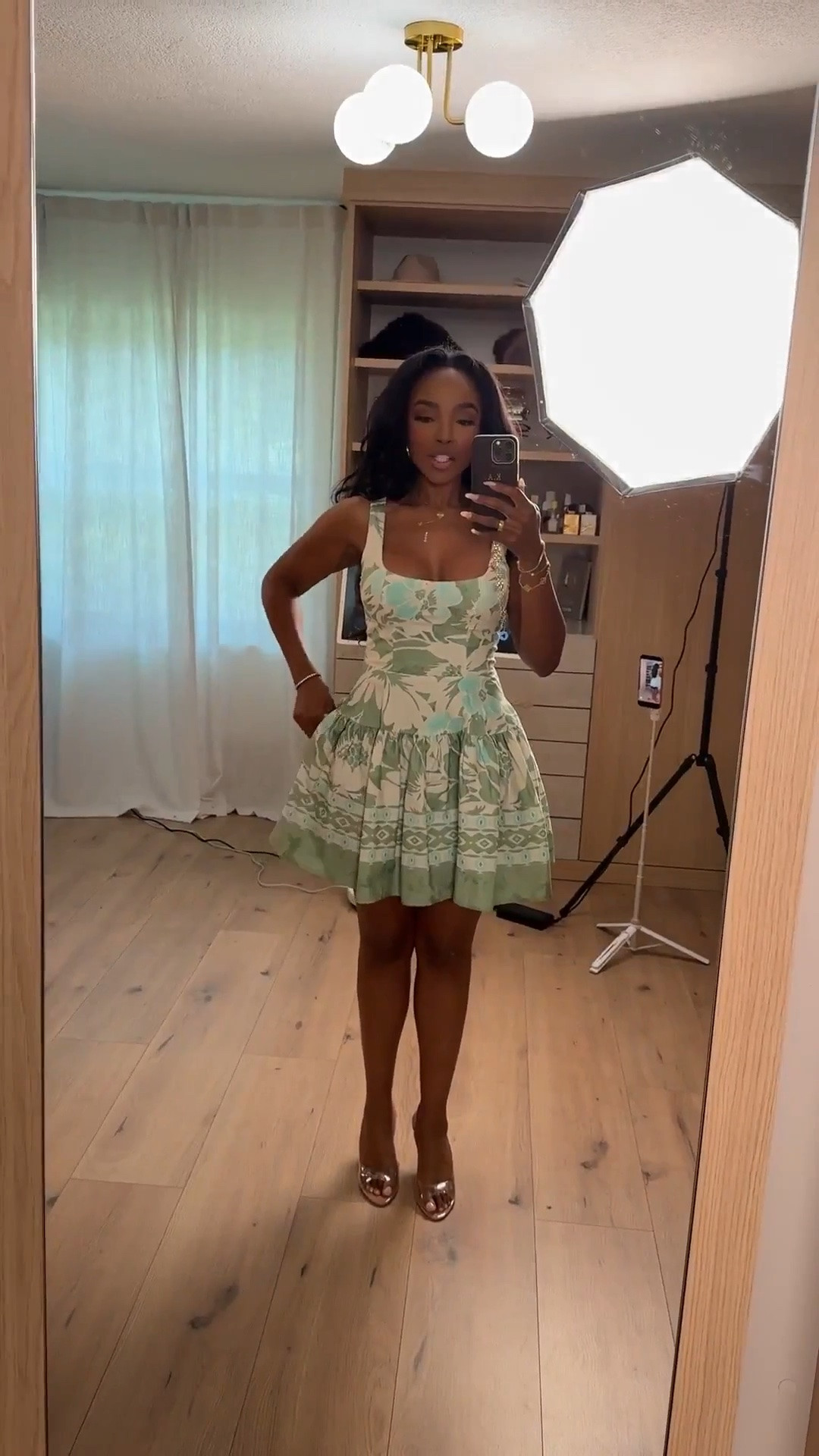 This floral mini is that perfect spring moment — feminine, flattering, and just so easy to throw on and feel instantly put together. The fit is so good and the print makes it feel fresh and elevated.

Where to wear this:
Brunch
Day dates
Spring events
Vacation

I love dresses like this because you can style them with heels or sandals and rewear them so many different ways — so your cost per wear keeps getting better every time.

Everything is linked below

xx Kira | Kira’s Fashion Finds

34D - 27 - 40

#LTKgrwm #LTKootd #LTKPetite