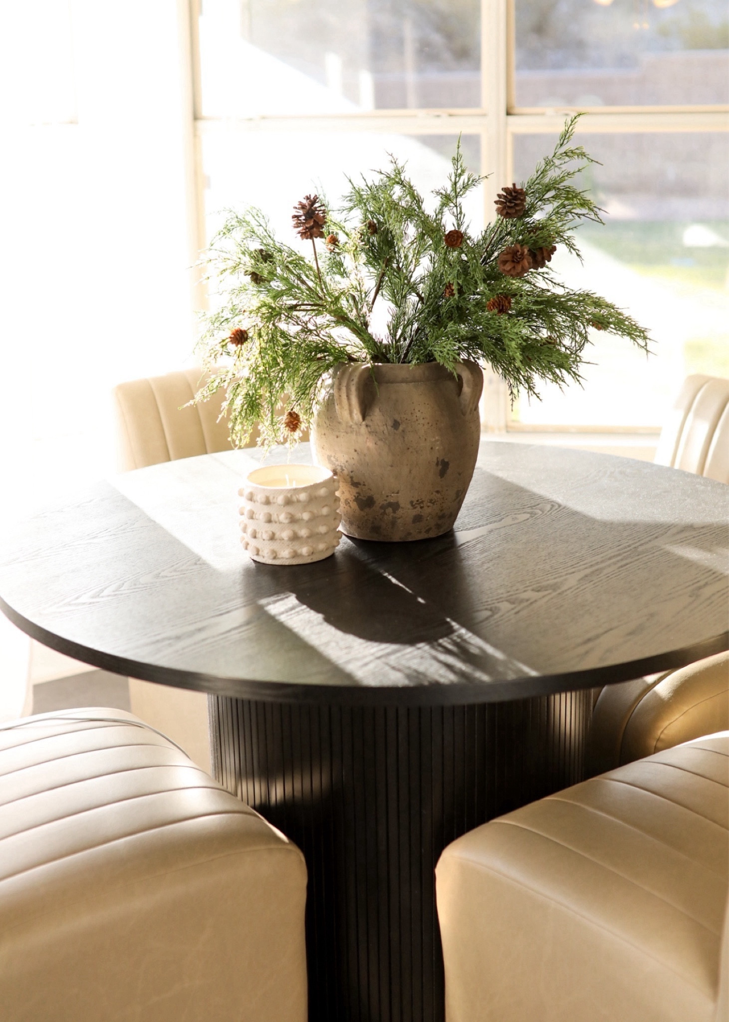 Simple, rustic holiday decor that looks high-end and natural. Two stems were used in this photo ❤️🎄 #ltkhome #holidaydecor #christmasdecor #homedecor #holidaydecorations

#LTKSeasonal #LTKhome