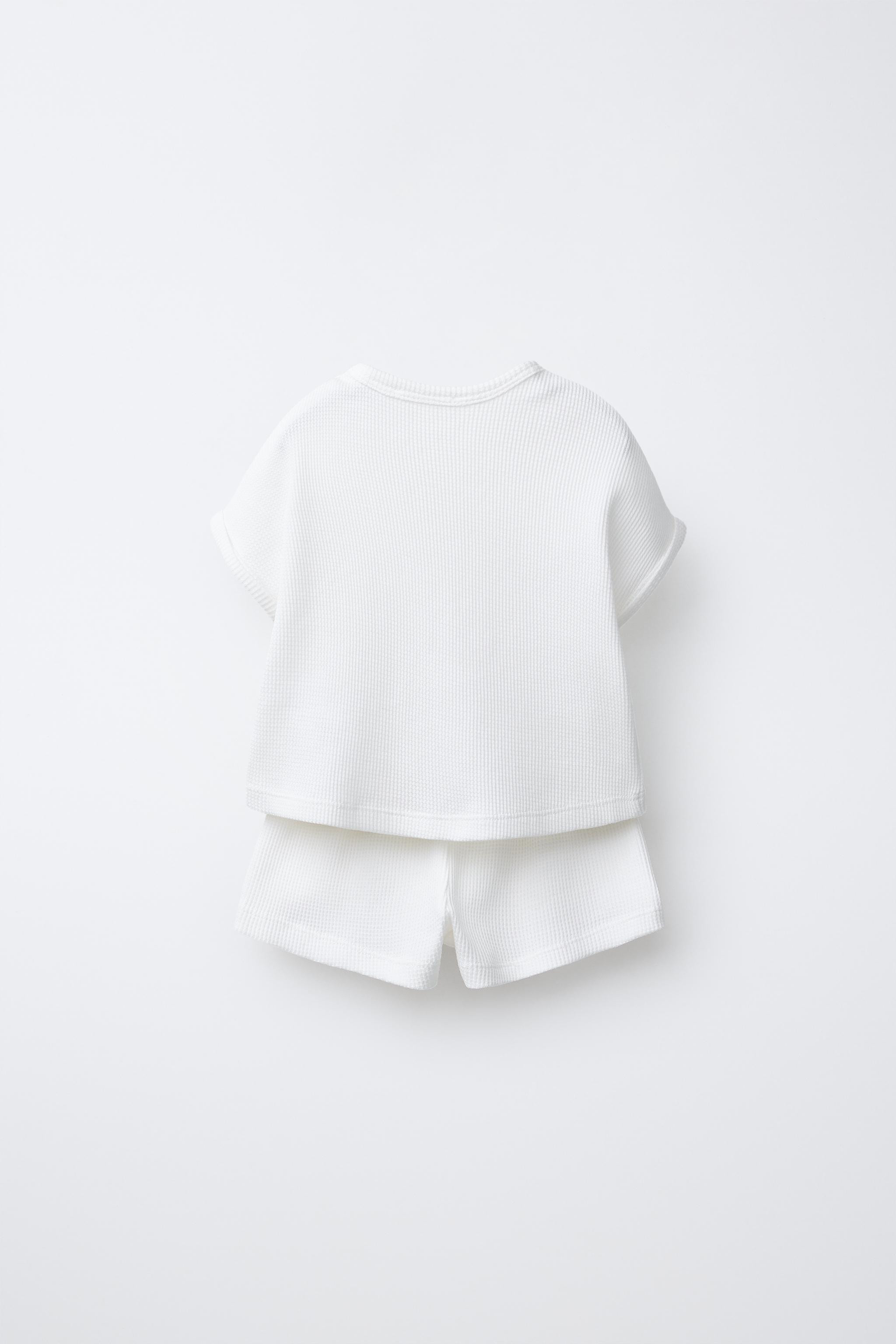 PLAIN WAFFLE T-SHIRT AND BERMUDA SET | Zara US