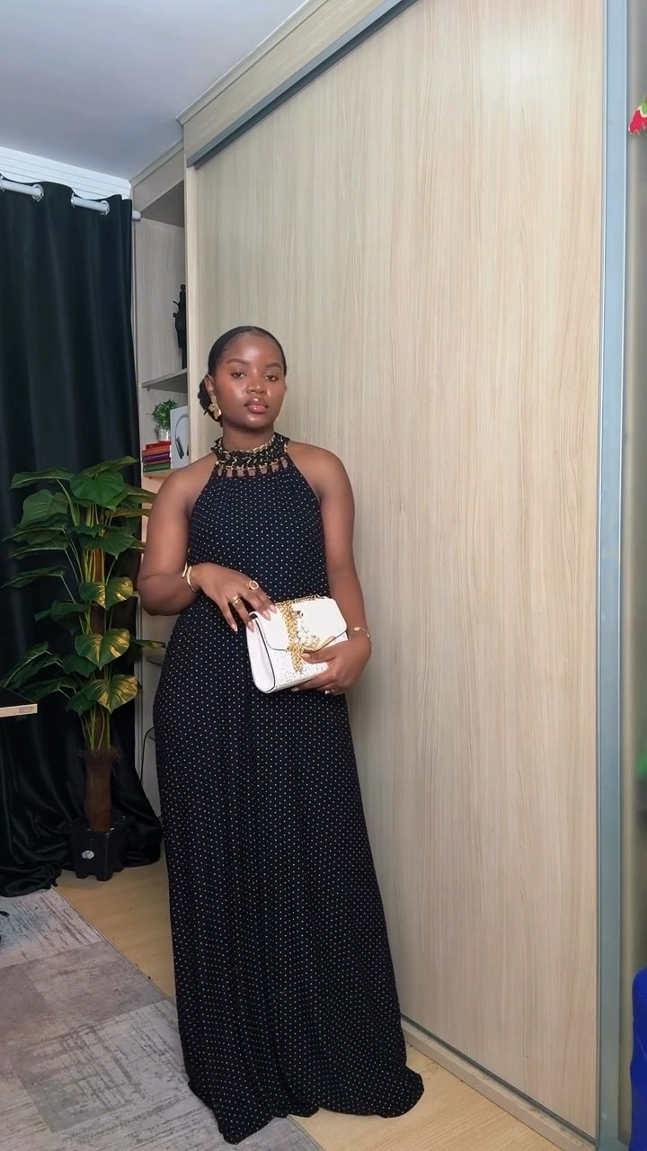 Look com R$ 20 reais 😍😍😍😍😍 

@brechonofundinho 

#look #fashion #grwm #beauty

#LTKbrasil #LTKbeleza #LTKdicadeestilo