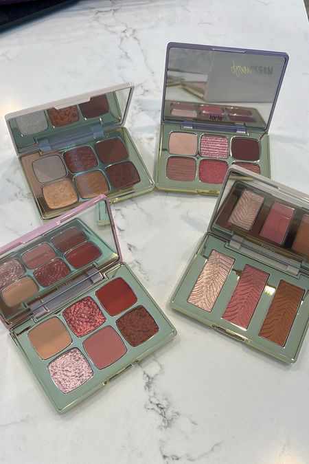 My tarte makeup palette set is part of the holiday beauty collection!!! It’s super affordable and makes for great gifts  

#LTKbeauty #LTKGiftGuide #LTKfindsunder100