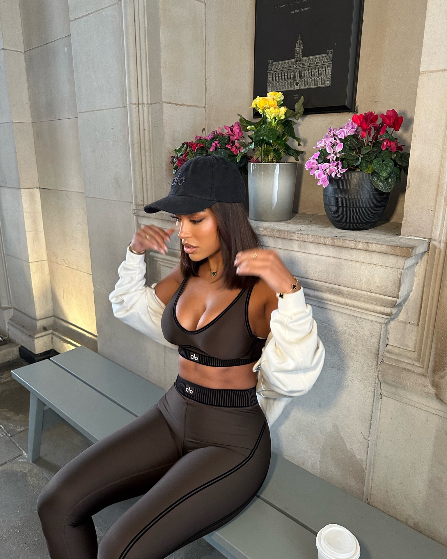 everythingggg 🤎🤎