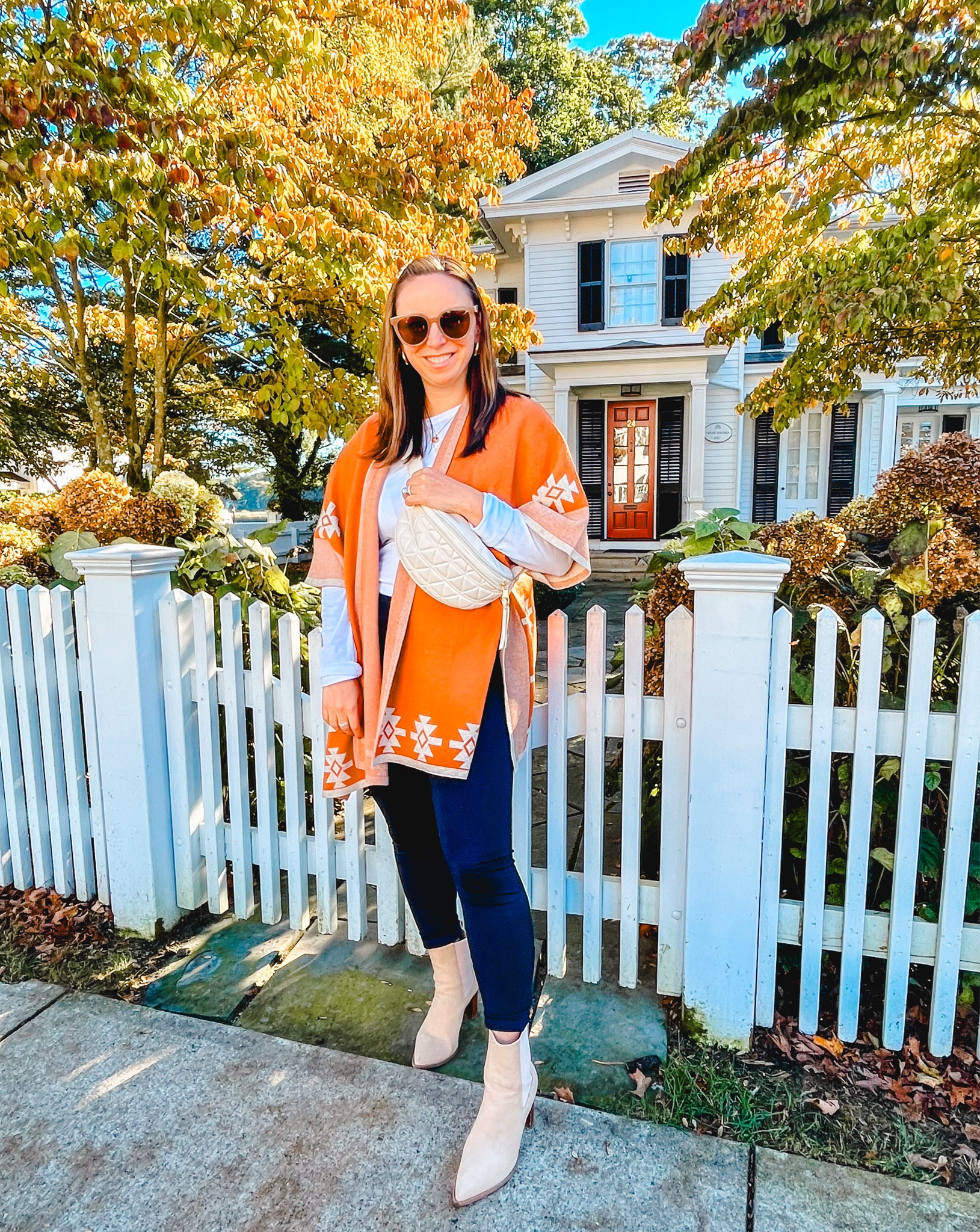 Hi, I live here now🍁 

This exact poncho is old but I linked a few others just like it! It’s perfect for our current fall weather🧡
.
.
.
.
.
.


#LTKstyletip #LTKfindsunder50 #LTKSeasonal
