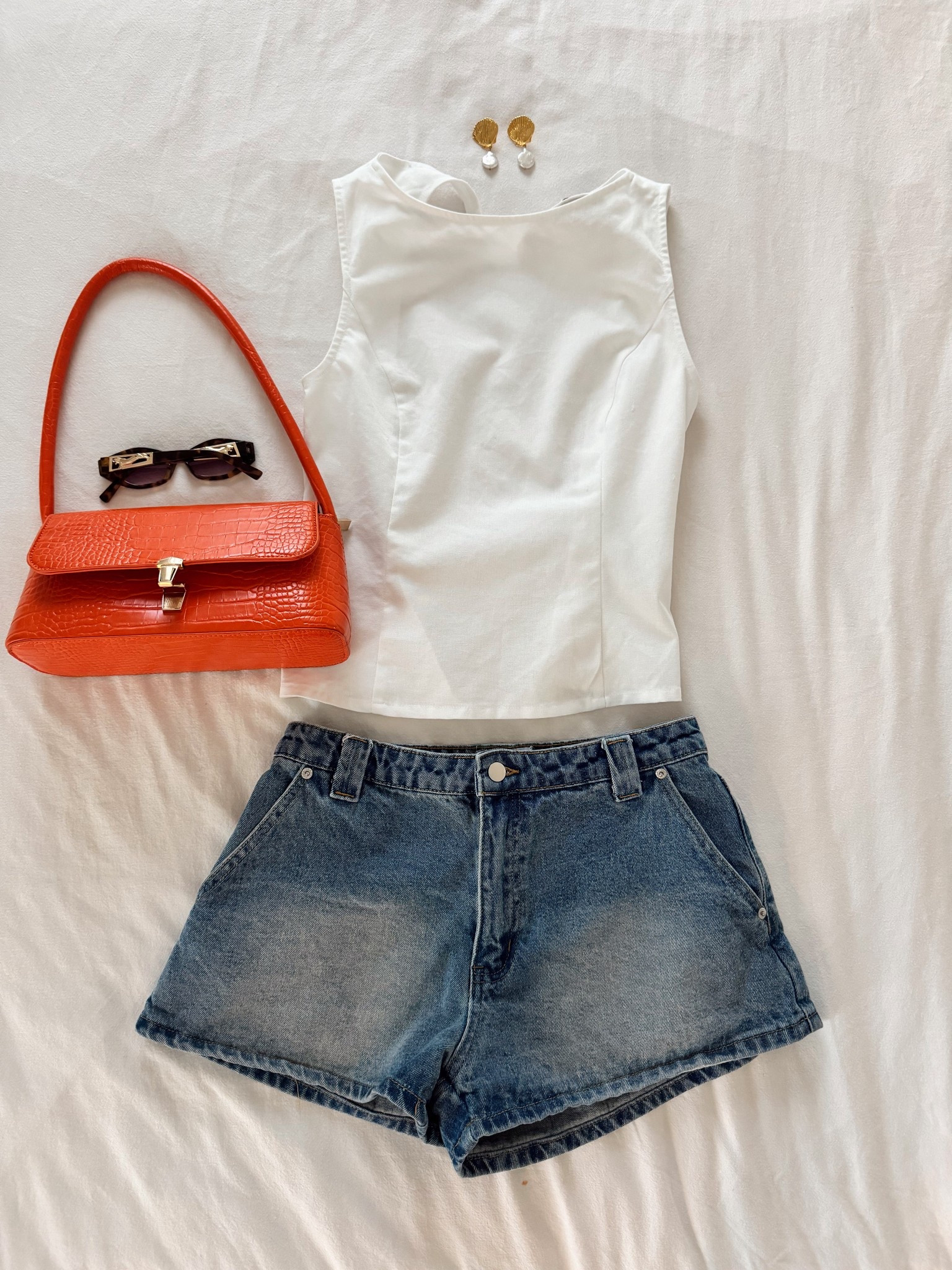 VACATION OUTFIT!🍊 shorts are PM “frida denim shorts” but it looks like they’re not longer sold!💔 

#LTKSeasonal