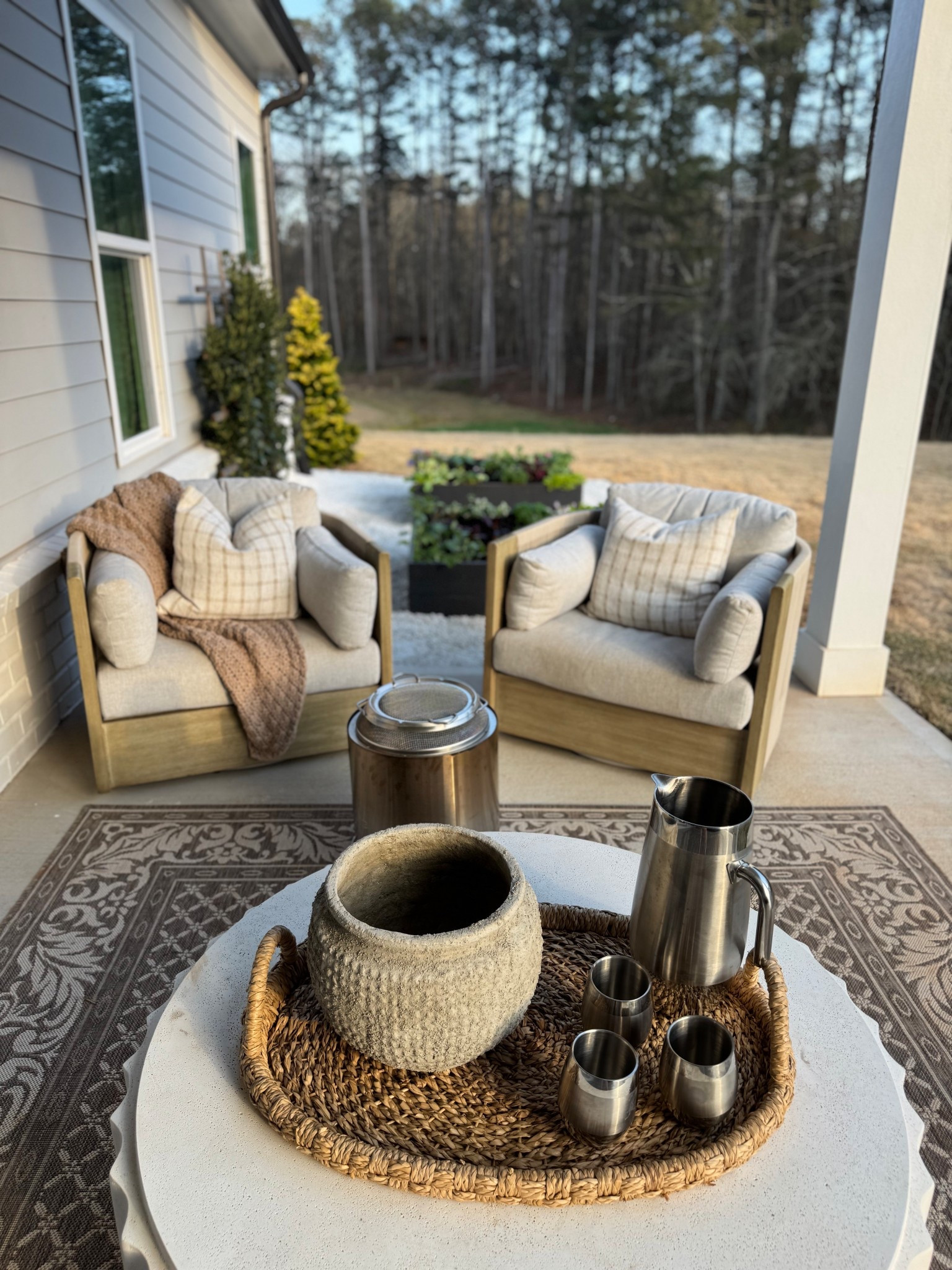 Outdoor coffee table, outdoor rug, outdoor decor ideas, outdoor sofa #outdoor 



#LTKHome #LTKSeasonal #LTKSaleAlert