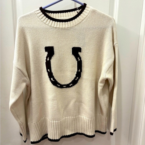 NWT SoHo & Stella soft ivory and brown horseshoe sweater - XS | Poshmark