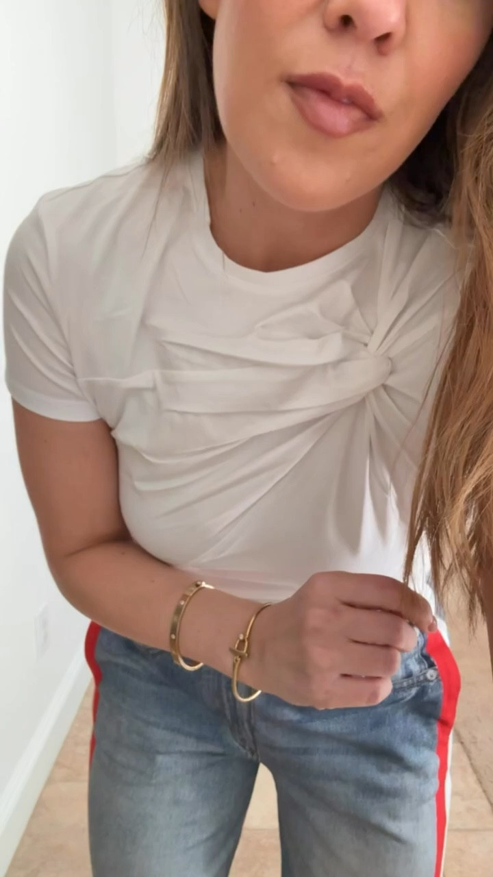 Comfortable & stylish… say less! The best sweatpants jeans 



Sweatpants, jeans, put together, fashion, comfortable, cute 

#LTKootd #LTKSeasonal