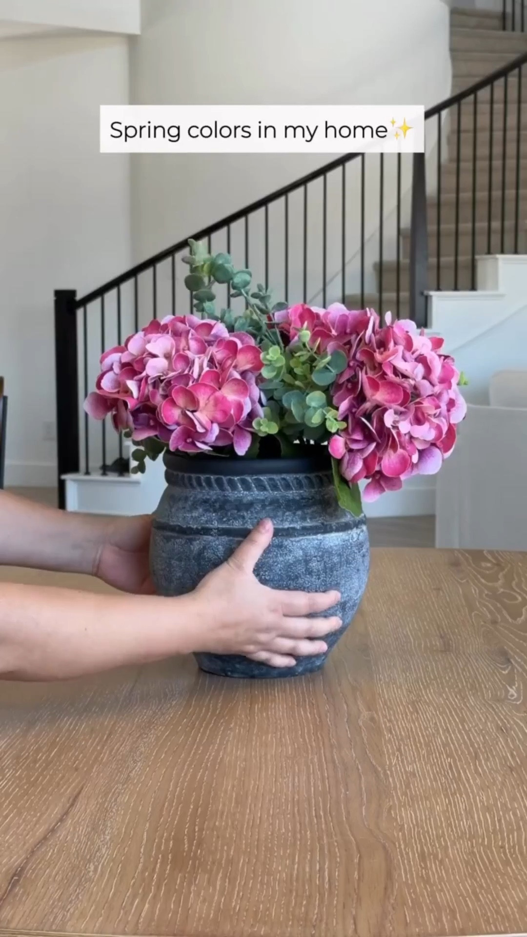 Just changing the florals makes all the difference 🌸
Which one is your favorite?

#LTKSeasonal #LTKHome