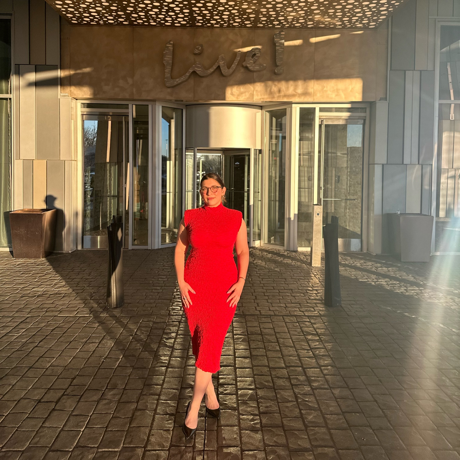 Tight red dress I wore to the casino for lunar new year celebration 🐲

#LTKparties #LTKmidsize