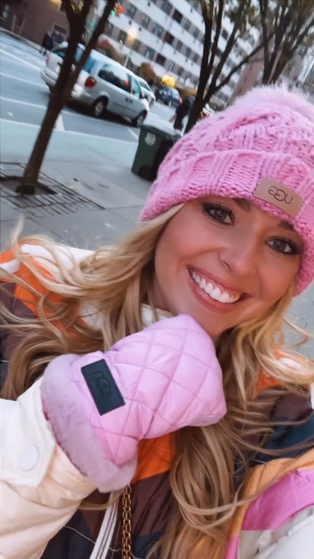 It’s officially wintertime when you pull out the winter accessories! All pink of course🩷

#LTKSeasonal #LTKHoliday #LTKStyleTip