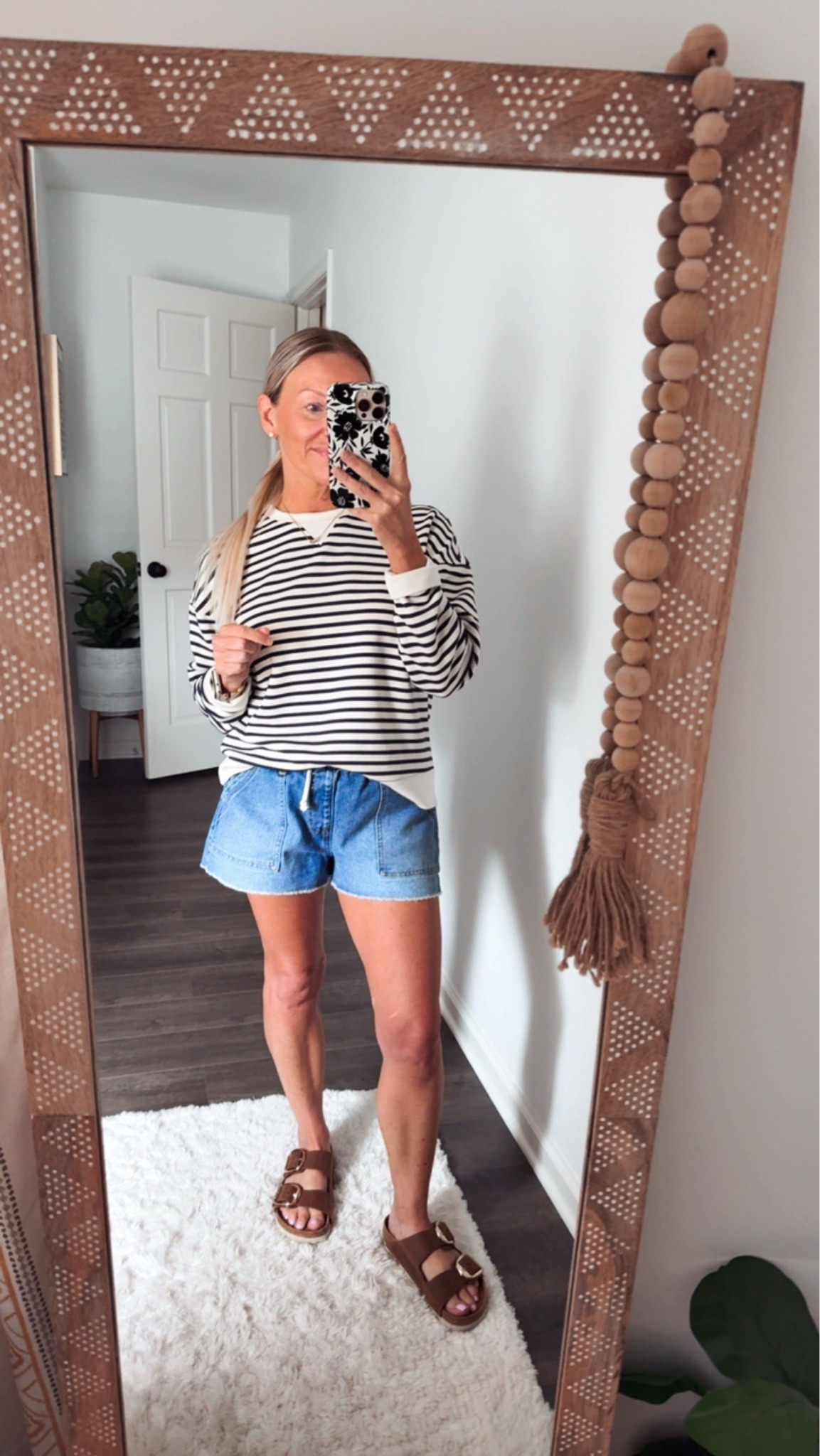 Fav Amazon top and shorts

#LTKPetite #LTKootd #LTKOver40