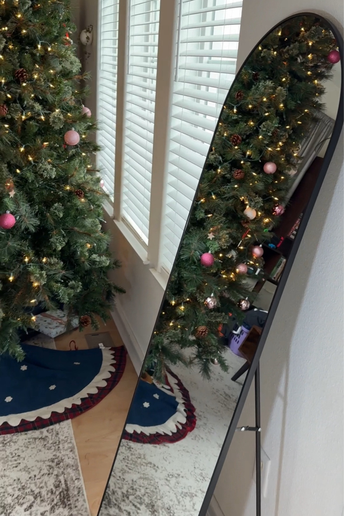 I have been obsessed with this full length mirror in our living room. If you’ve been on the hunt for one (or even a larger size) I found a few options. Plus they have the gold arch one as well 😍 let me know if you get it!!

#LTKfamily #LTKHoliday #LTKhome