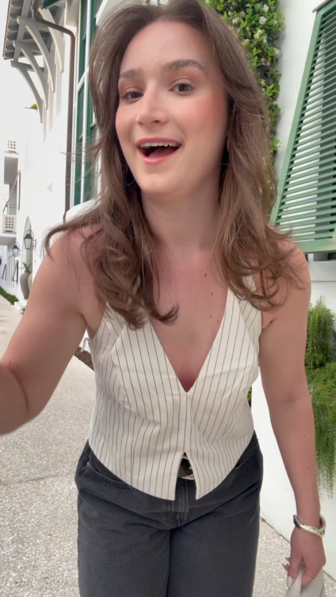 Summer date night outfit, neutral fall outfit, Abercrombie jean, shorts, long jean shorts, mesh heels, neutral heels, pointed toe heels, cream heels, tortoise sunglasses, cat eye sunglasses, summer accessories, cream handbag, small handbag, Amazon summer accessories, Amazon summer finds, what to wear for summer, chunky gold earrings, tortoise earrings 

#LTKItBag #LTKxPrimeDay #LTKShoeCrush