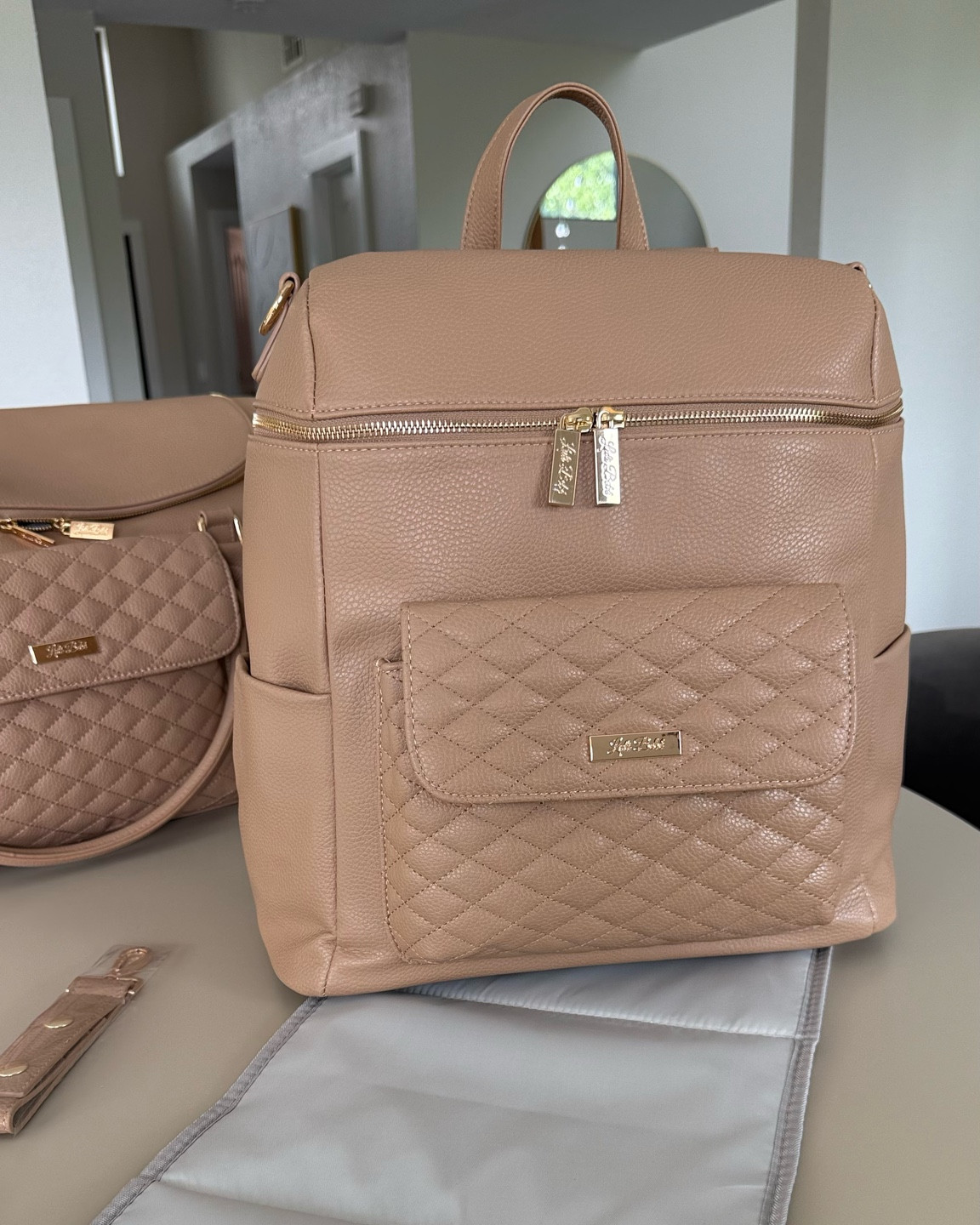 My new diaper bag 🩵

#LTKBaby #LTKBump #LTKItBag