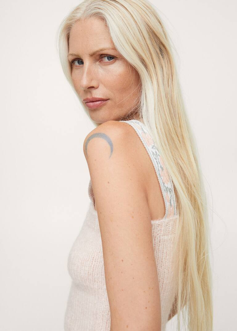 Knitted cropped top | MANGO (US)