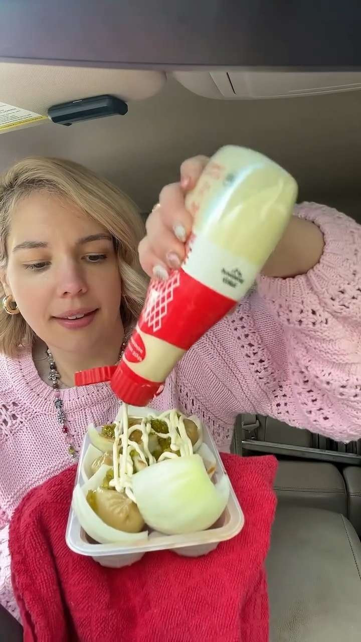 Teacher lunch! 💕🫕🥟 Soup dumplings + onion cups. Also, linking my light pink sweater that also comes in butter yellow! 

 #LTKootd #LTKfoodie #LTKvlog