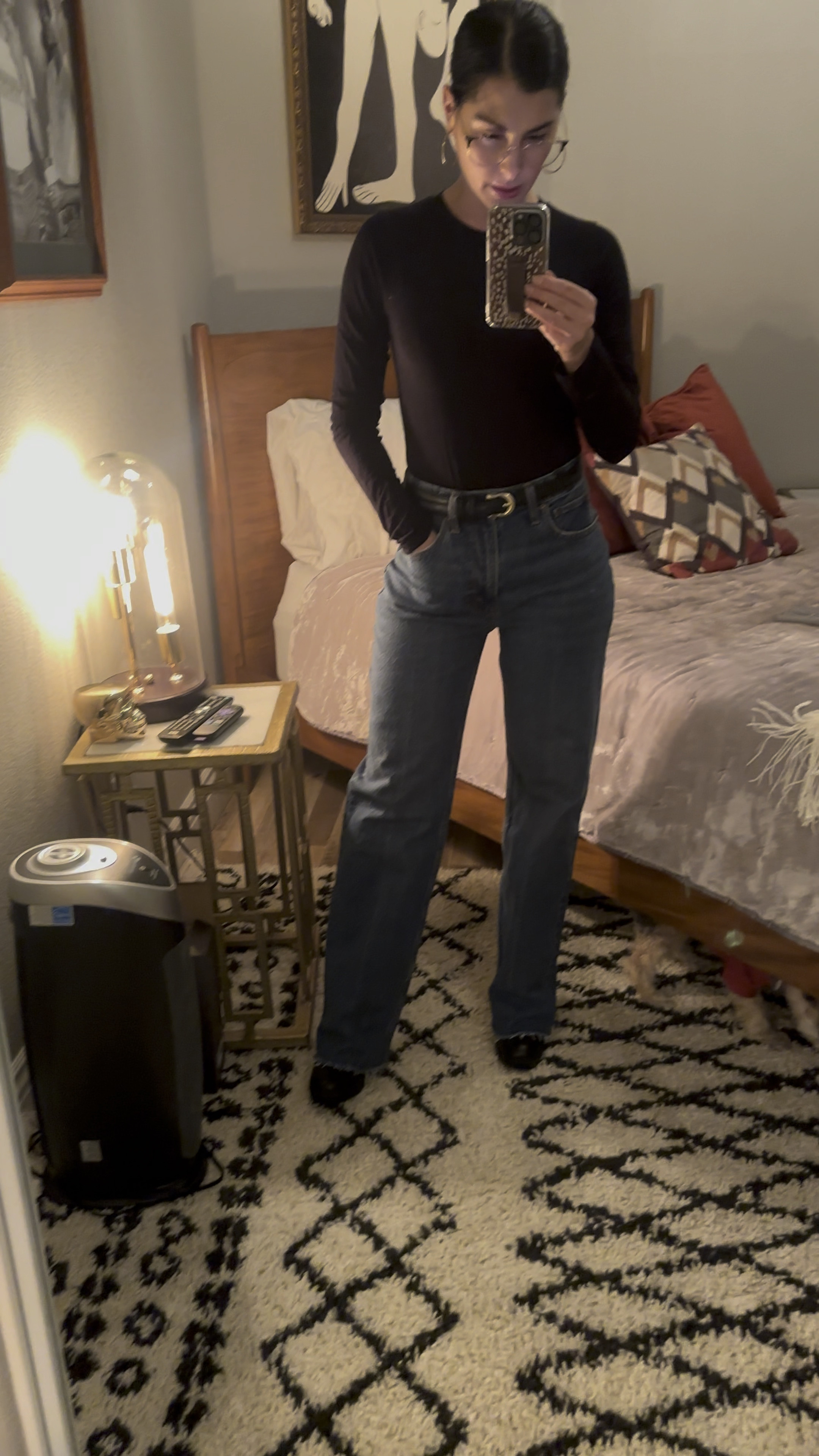 I finally found the jeans I’ve been dreaming of! These are what I have been calling grown up jeans, lol. A more tailored fit (these are a medium wash with raw hem) that fit perfect in the waist but loose through the leg. I feel like it’s a mature take on ordinary jeans and I absolute looooove them! Abercrombie is having a holiday sale 25% off so it’s a great time to snag these!

#LTKSeasonal #LTKstyletip #LTKfindsunder100