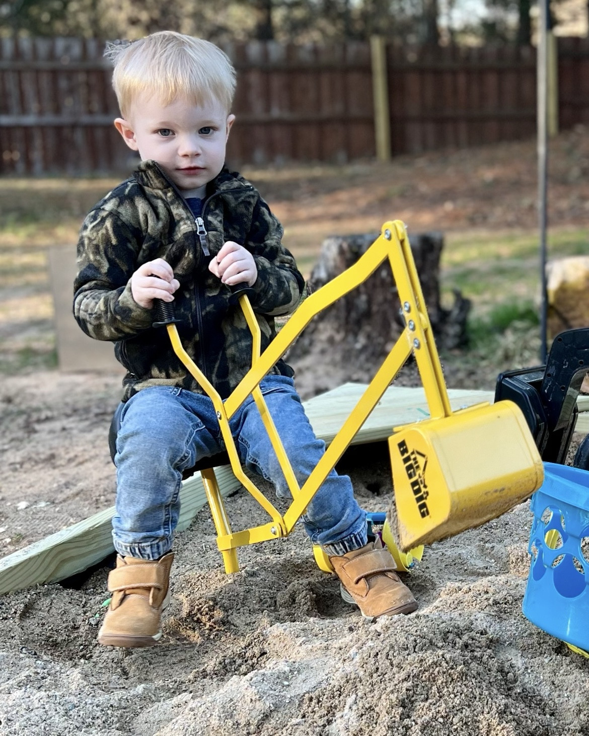 The best affordable digger excavator kid toy!

#LTKVideo #LTKKids #LTKHome