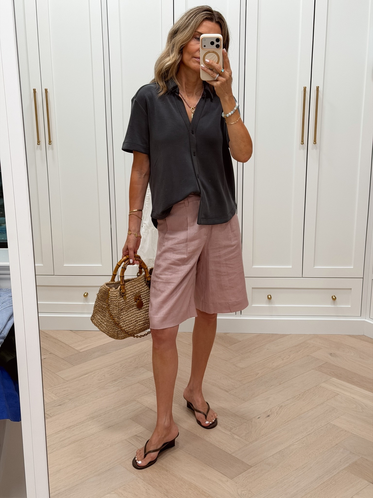 I’m 5’6’’
-shorts TTS @alpnrock 
-top is so comfy! Wearing size XS @Spanx

#LTKootd #LTKOver40 #LTKSeasonal