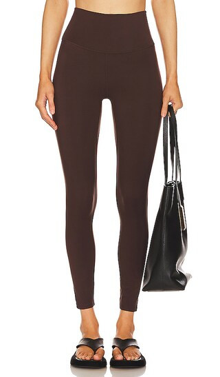 Varley Freesoft High Rise Legging in Brown. - size L | Revolve Clothing (Global)