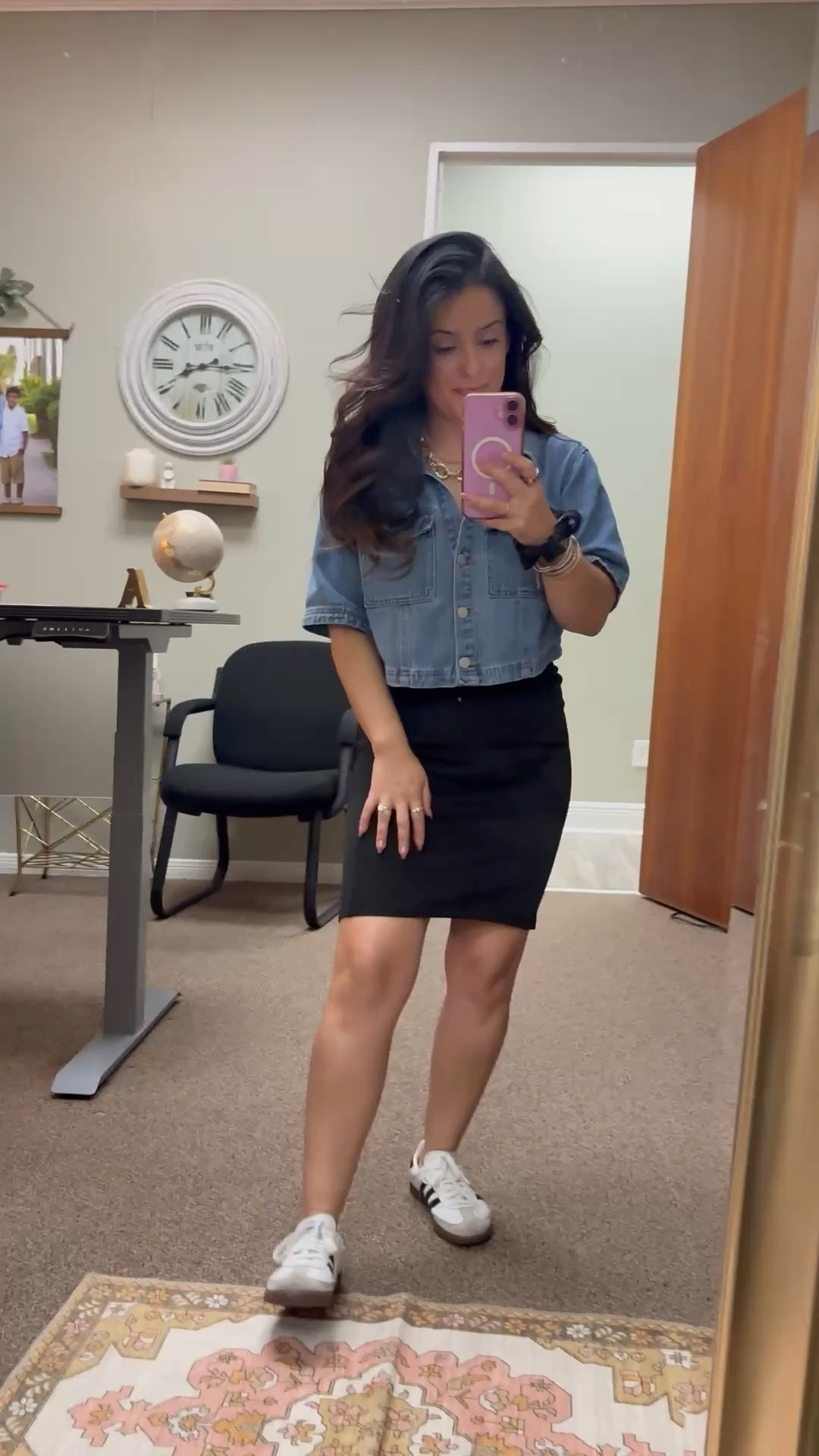 Wednesday OOTD

#LTKmomlife #LTKootd #LTKWorkwear