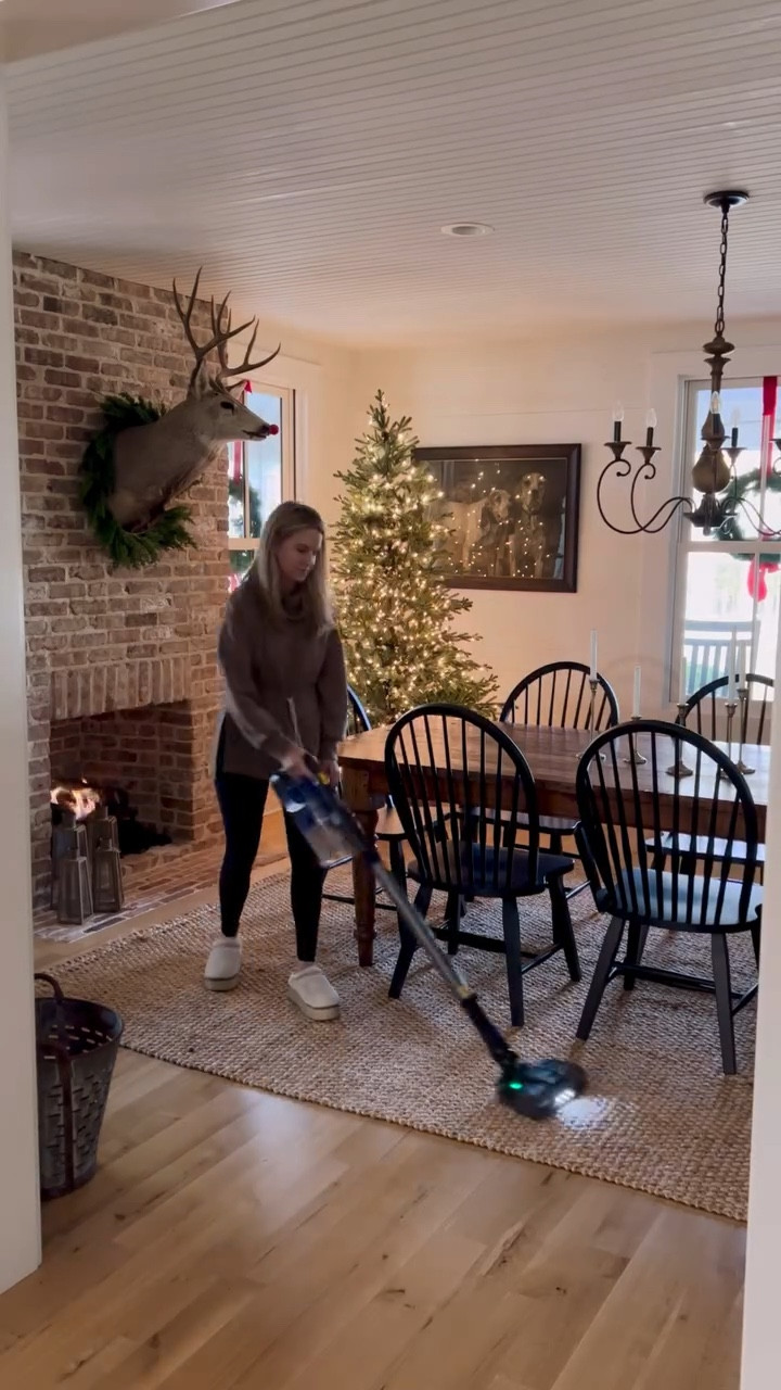 ✨Comment DEALS to get the links to a few of my favorite home items from Amazon! The frame around my TV, Christmas Tree and Nugget Ice Maker have been best sellers! #amazonblackfriday #cybermondaydeals #sc #upstatesc

#LTKHoliday #LTKCyberWeek #LTKmomlife