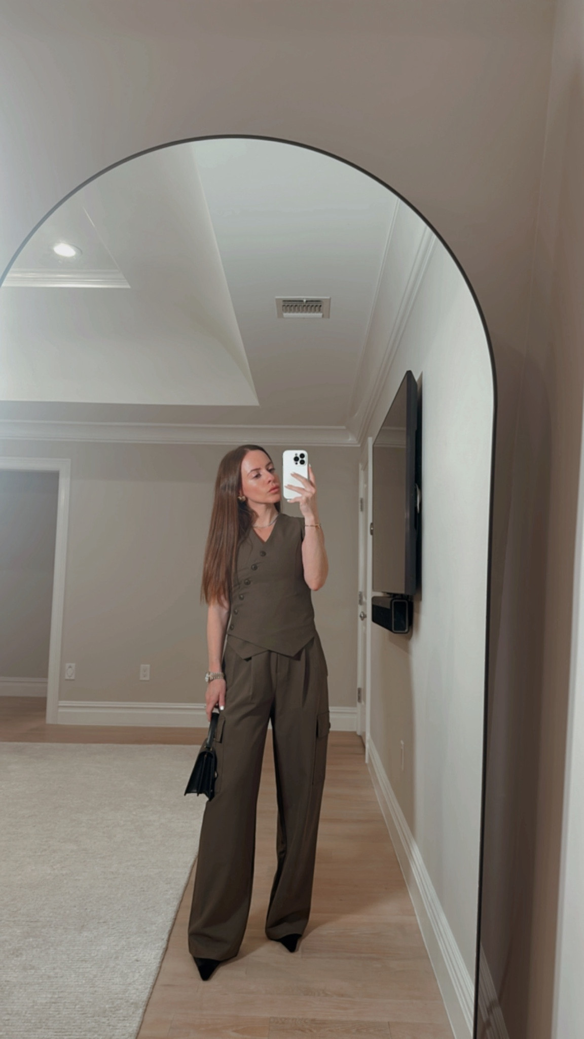 Girlboss 💼

#LTKStyleTip #LTKItBag #LTKWorkwear