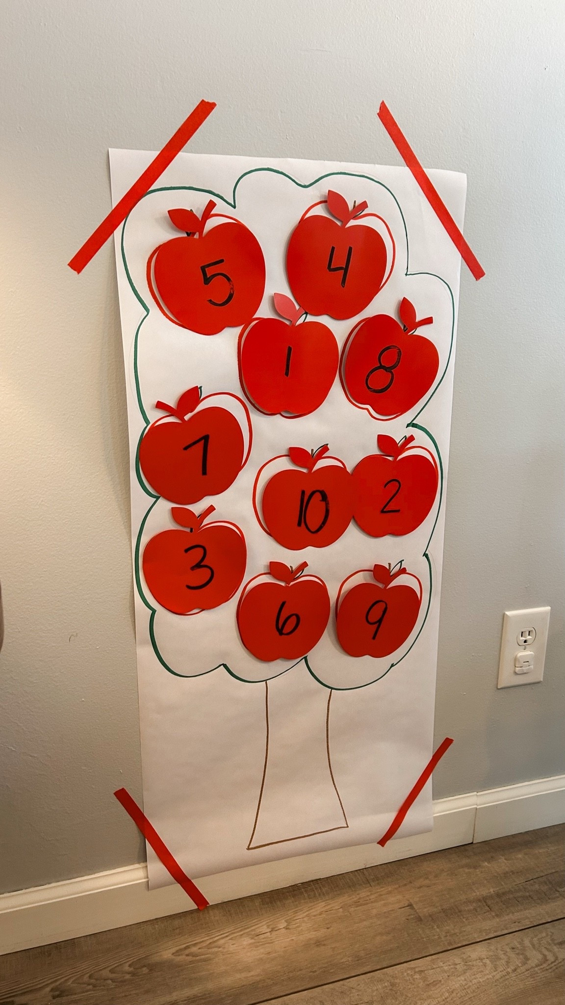 Apple tree scavenger hunt 🍎🌳

#LTKmomlife #LTKKids #LTKSeasonal