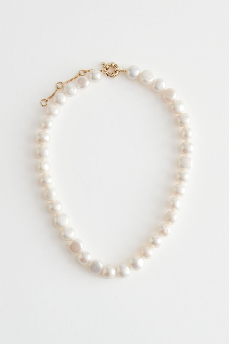 Delicate Pearl Necklace - White - Ladies | H&M GB | H&M (UK, MY, IN, SG, PH, TW, HK)