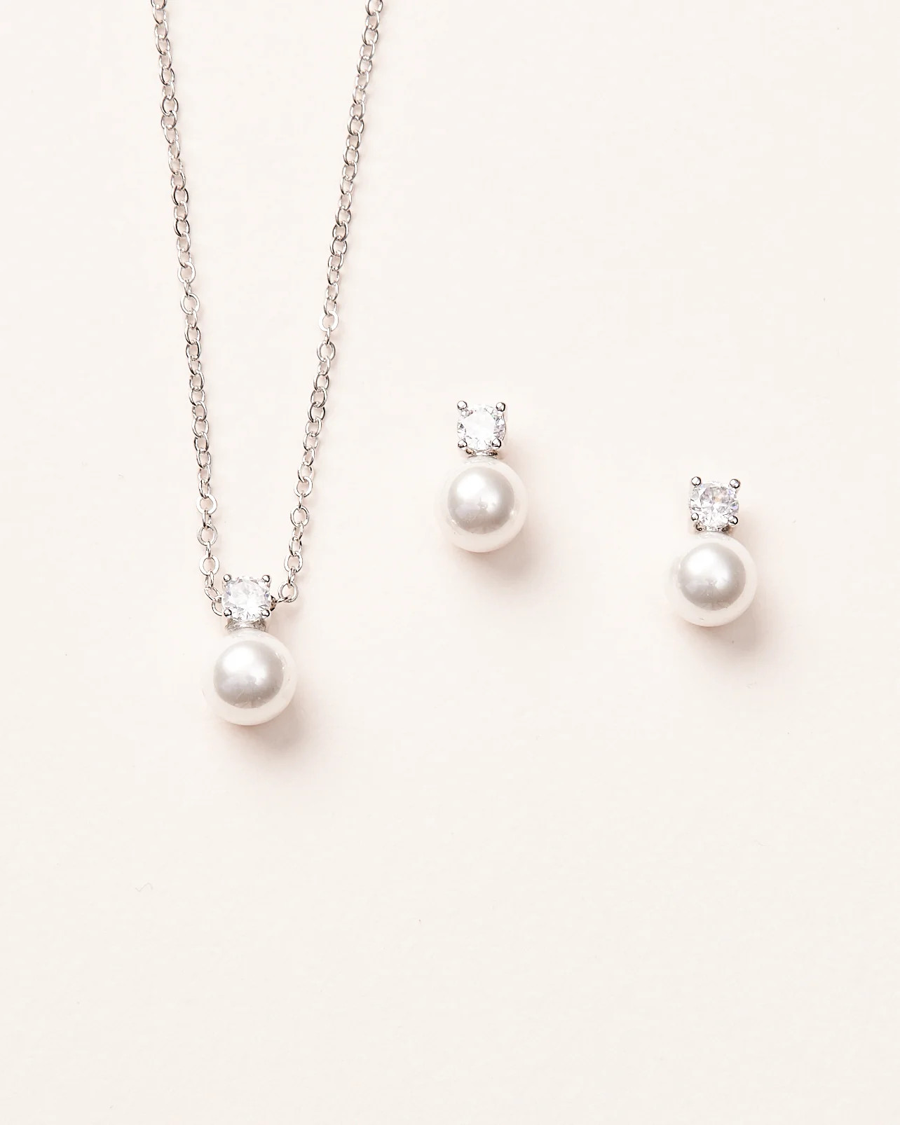 Justine Pearl Jewelry Set | Dareth Colburn