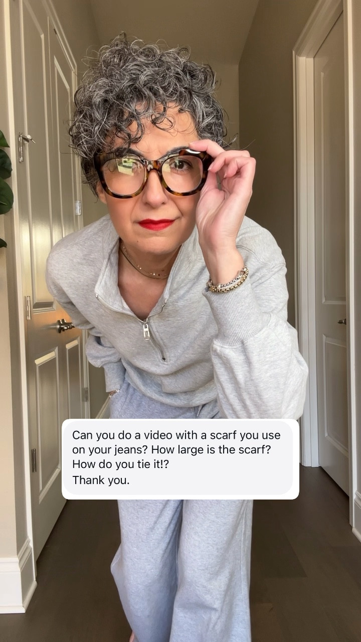 Waist Tie Scarf Tutorial and GRWM (I LOVE this outfit!) 
.
Wearing a large in blazer, small in pants and tee, and 9.5 in shoes! 


#LTKootd #LTKgrwm