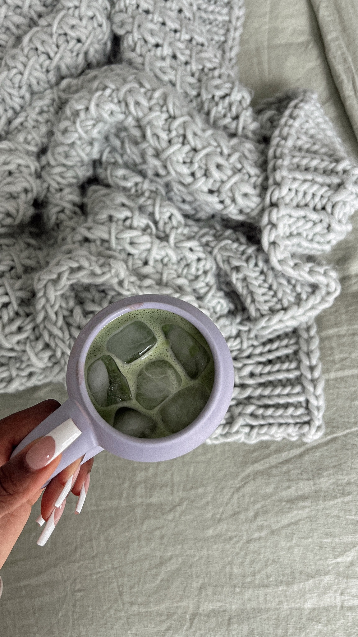 iced lavender matcha latte recipe 💜:

1. Boil water to 140°F - 160°F in kettle 

2. Place the bamboo whisk into your bowl/chawan 

3. Pour hot water into bowl/chawan and allow bamboo whisk to sit for about 1 minute 

4. Remove bamboo whisk and pour out water from the bowl/chawan 

5. Use a towel to dry off bowl/chawan

6. Scoop 1/4 or 1/2 teaspoon of matcha powder

7. Grab your sifter and soft matcha powder into your bowl/chawan

8. Pour about 1oz of warm (not boiling) water over matcha powder in bowl/chawan

9. Grab bamboo whisk and whisk matcha for about 30 seconds following an ‘M’ or ‘W’ motion. 

10. Grab your glass & add 1 teaspoon of lavender monin gourmet syrup 

11. Fill your glass with ice 

12. Pour 4-6oz of califia farms oat barista blend into glass 

13. Pour matcha from your bowl/chawan into your glass

14. Stir, sip and enjoy :) 

Matcha Latte essentials: ippodo sakaya or ummon blend—both 11/10 🍵


#LTKhome