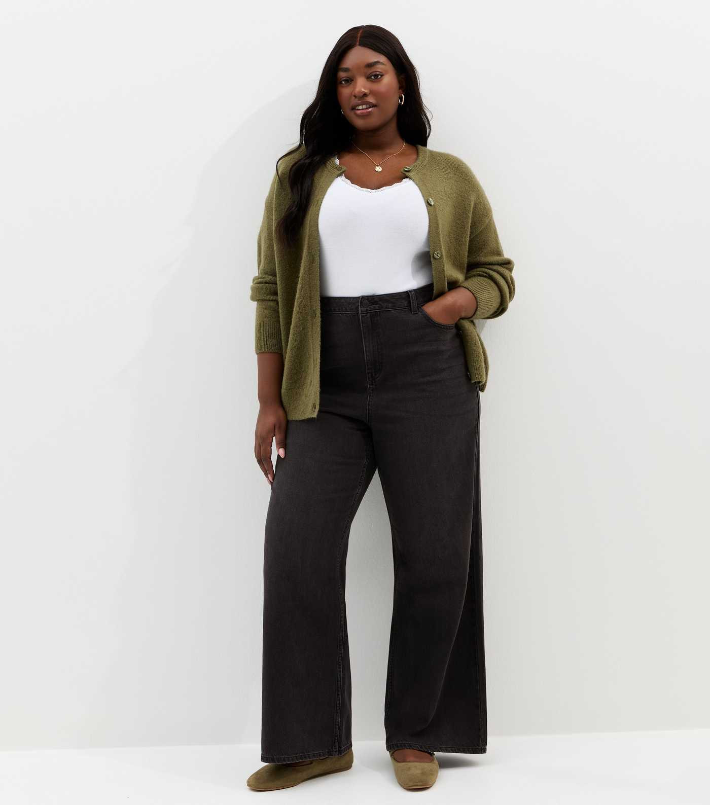 Curves Black Adalae High Waist Wide Leg Jeans | New Look | New Look (UK)