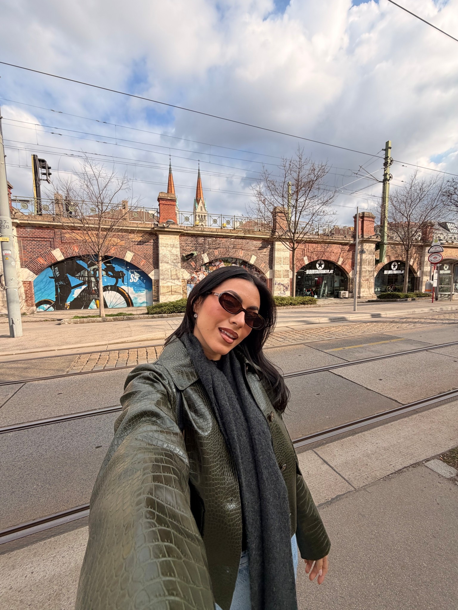 Green jacket 

#LTKautumn #LTKspring
